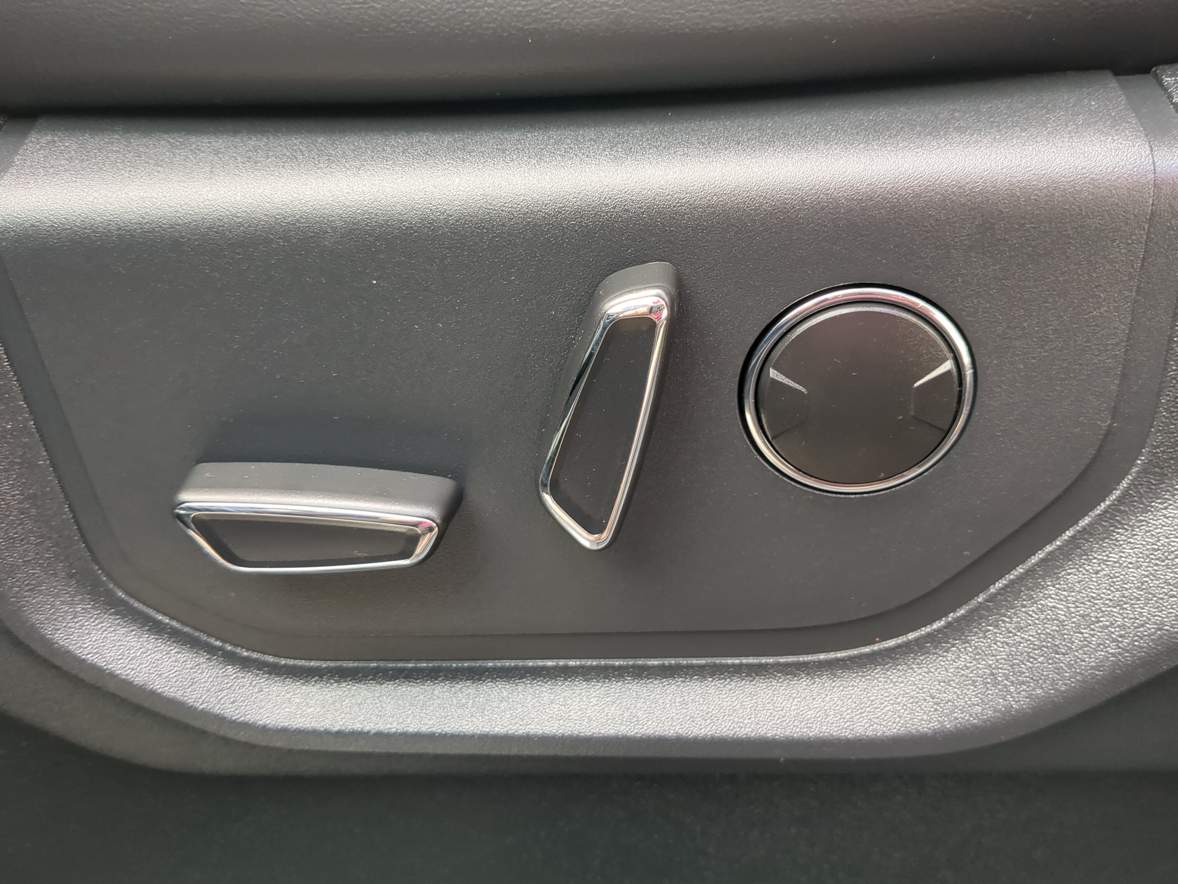 Certified 2022 Ford F250 Platinum AWD/4WD image 30