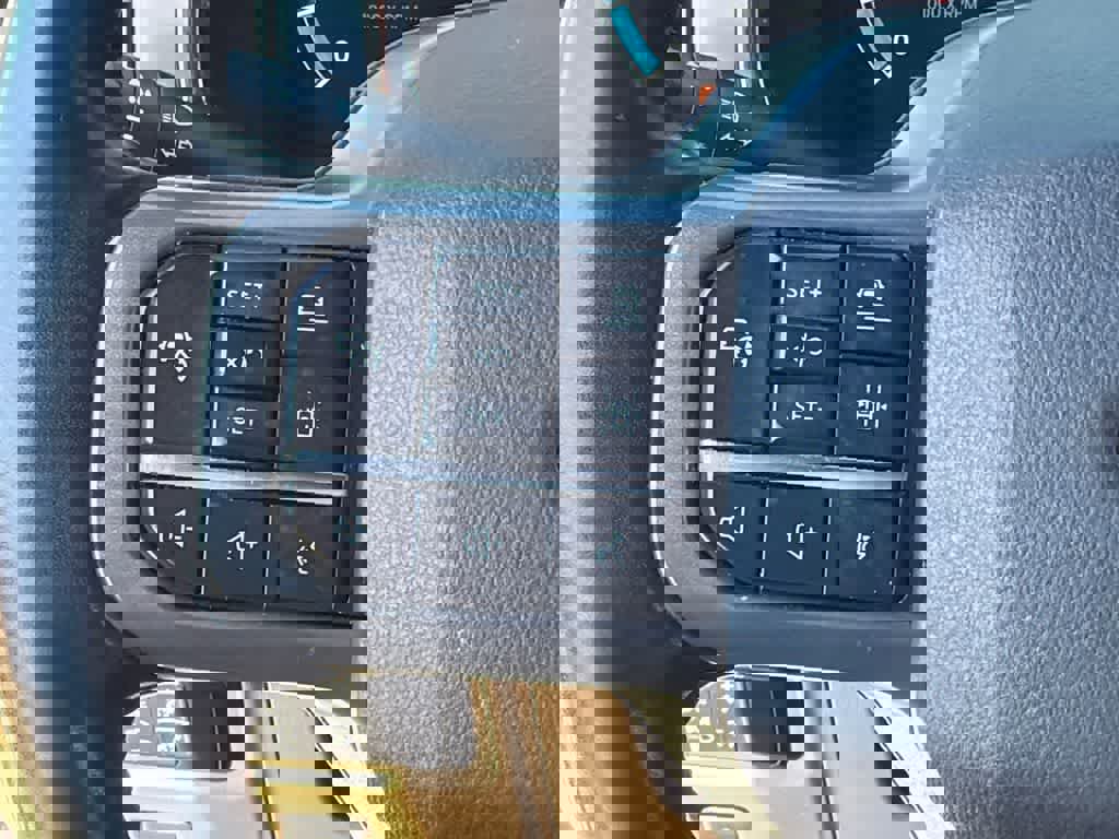 Certified 2021 Ford F150 Lariat w/ Equipment Group 502A High image 22