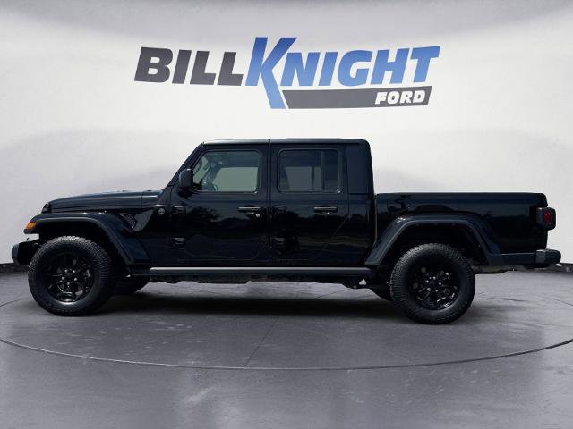 Used 2022 Jeep Gladiator Sport AWD/4WD image 2
