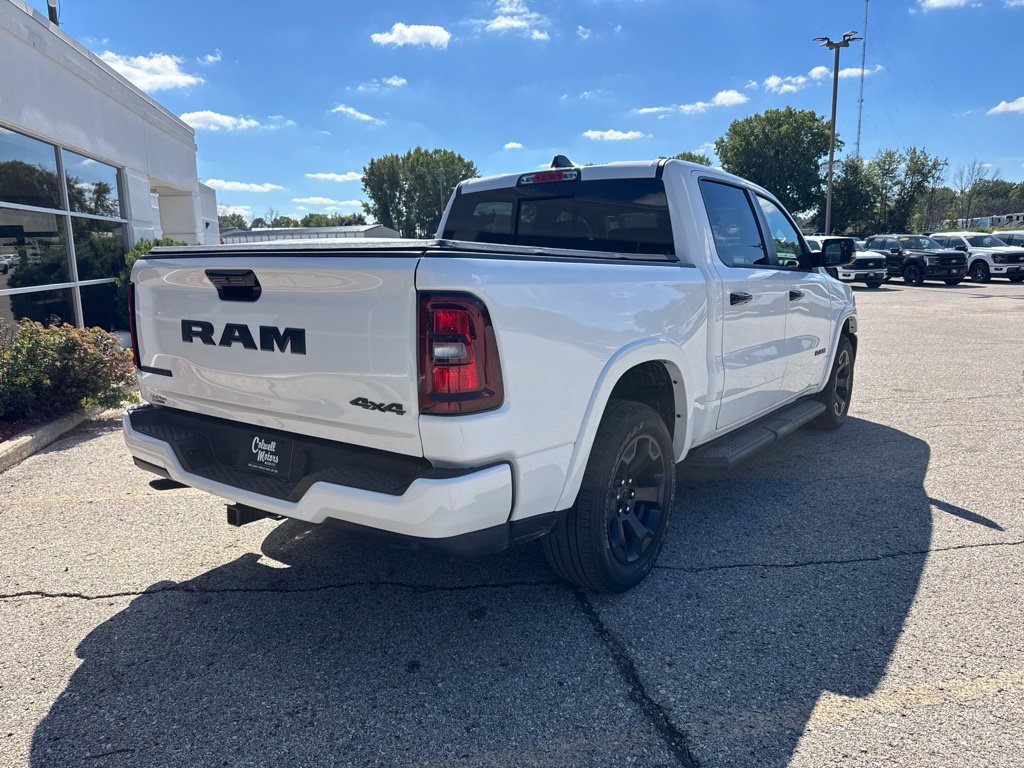 Used 2025 RAM 1500 Big Horn AWD/4WD image 3