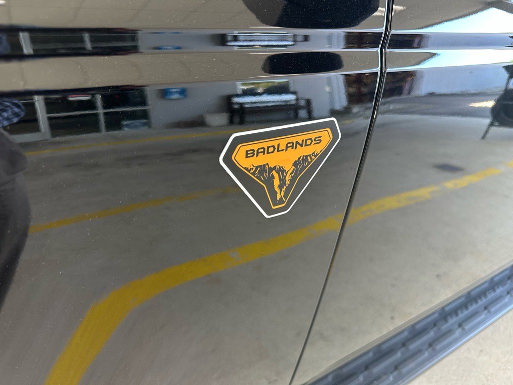 Certified 2024 Ford Bronco Badlands image 5