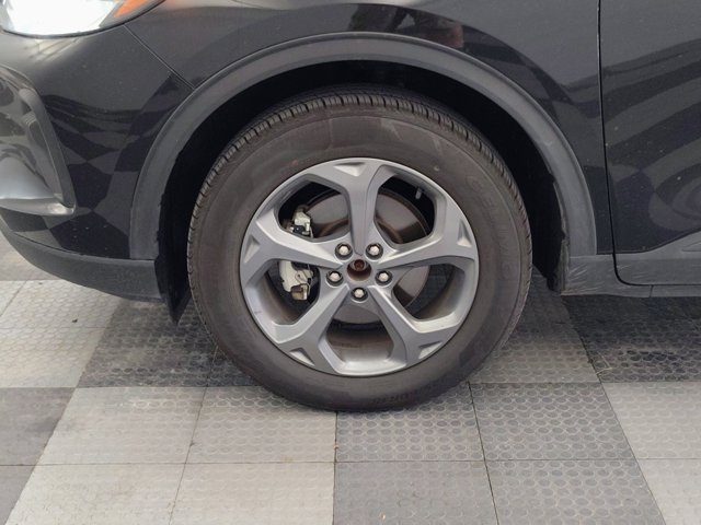 Certified 2025 Ford Escape ST-Line AWD/4WD image 8