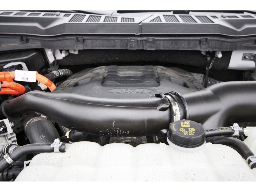 Certified 2023 Ford F150 Platinum w/ Equipment Group 701A High image 33