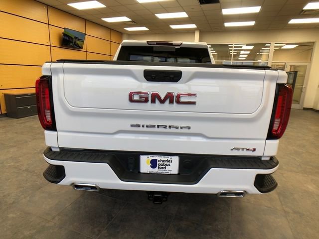 Used 2022 GMC Sierra 1500 AT4 w/ AT4 Preferred Package image 4