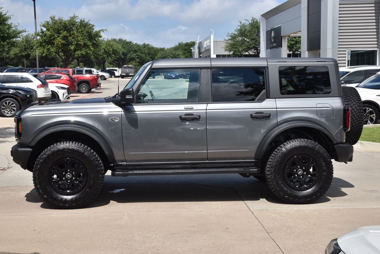 Certified 2022 Ford Bronco Wildtrak AWD/4WD image 12
