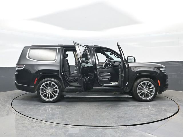 Used 2023 Jeep Grand Wagoneer Series II w/ Premium Group II AWD/4WD image 29