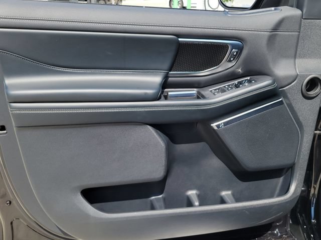 Certified 2025 Ford Expedition Max Platinum w/ Stealth Performance Package AWD/4WD image 7