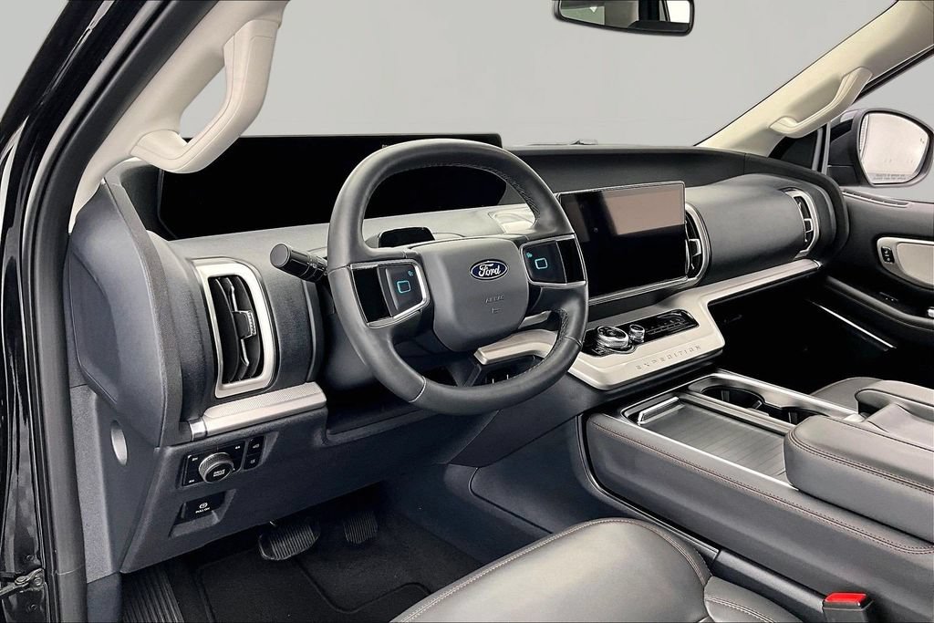 Certified 2025 Ford Expedition Max Active AWD/4WD image 14