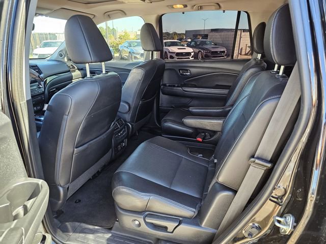 Used 2020 Honda Pilot Elite image 16