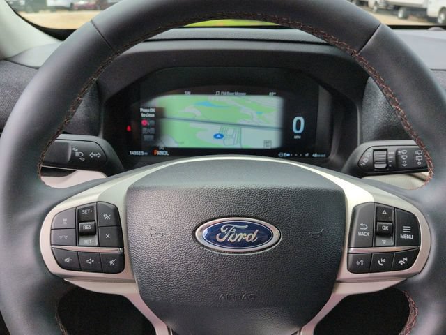 Certified 2025 Ford Explorer Active RWD image 33