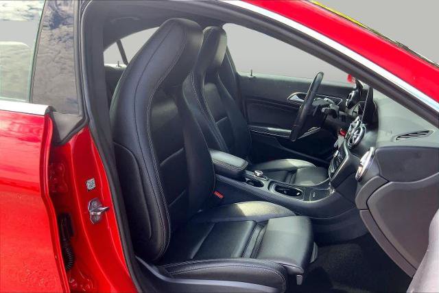 Used 2018 Mercedes-Benz CLA 250 4MATIC image 8