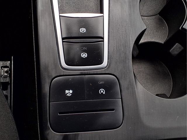 Certified 2025 Ford Escape Active AWD/4WD image 17