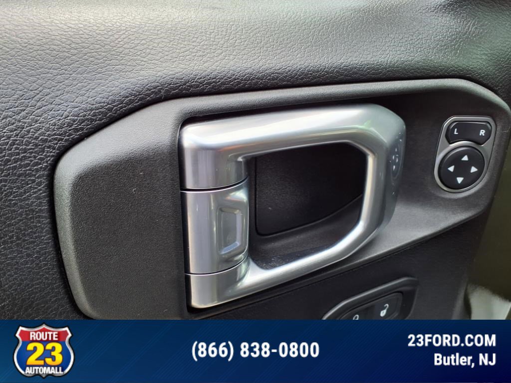 Used 2021 Jeep Wrangler Unlimited Islander image 14