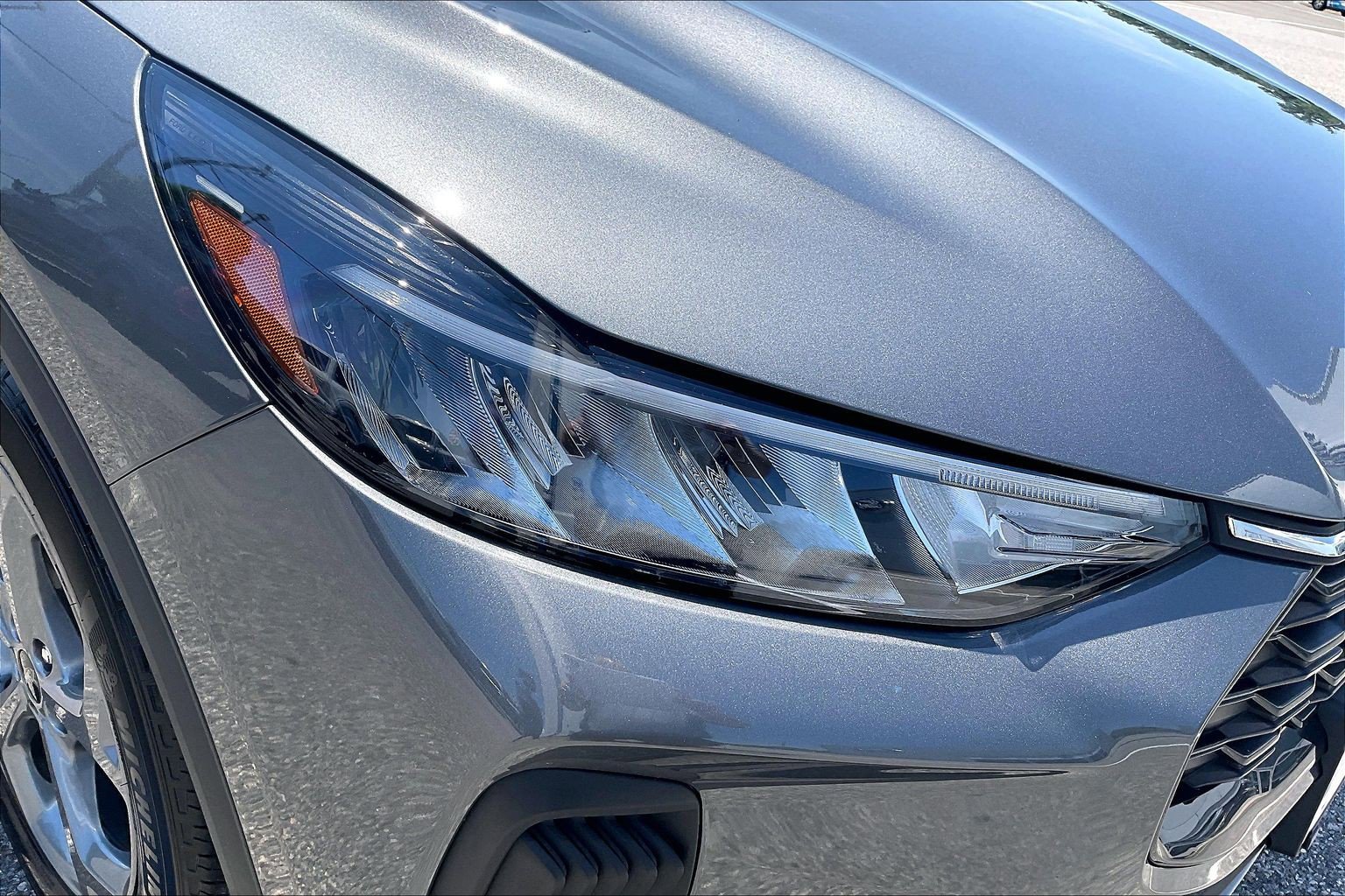 Certified 2025 Ford Escape ST-Line AWD/4WD image 26