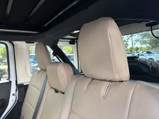 Used 2019 Jeep Wrangler Unlimited Sahara w/ Safety Group image 11