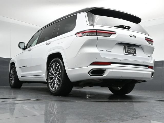 Used 2023 Jeep Grand Cherokee L Summit AWD/4WD image 43