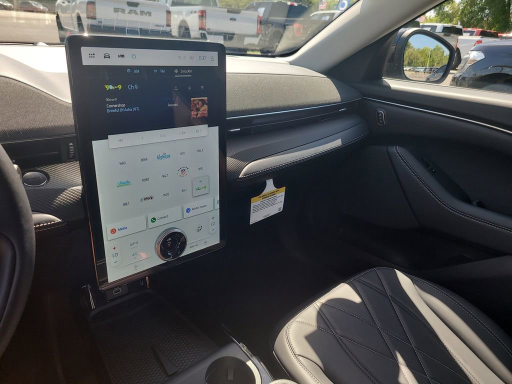 Certified 2025 Ford Mustang Mach-E Select RWD image 18