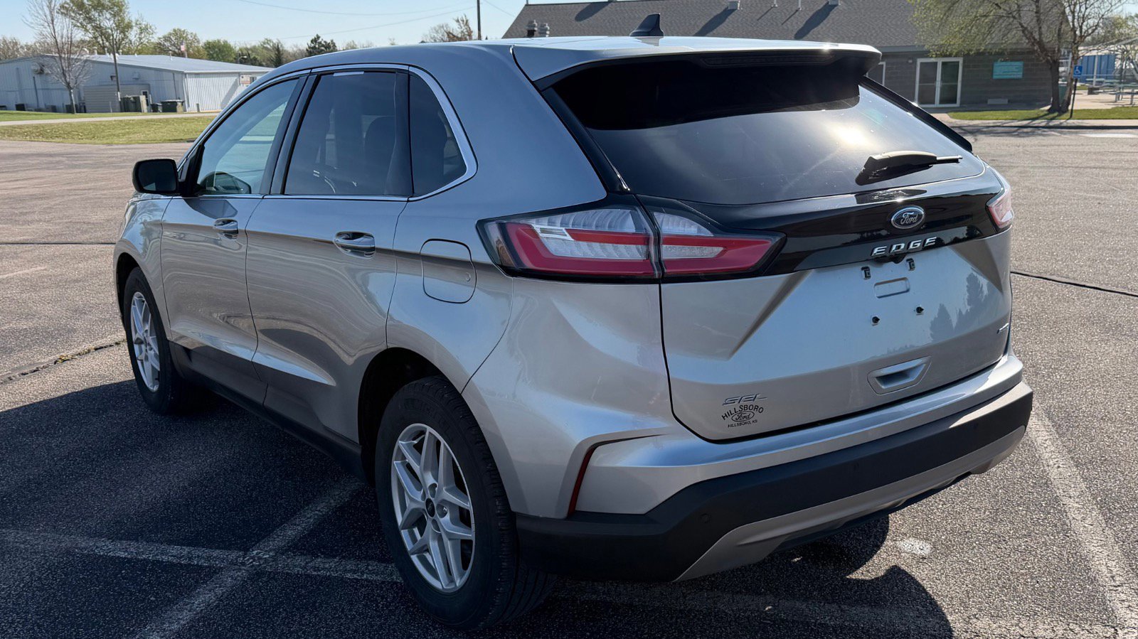 Certified 2024 Ford Edge SEL w/ Convenience Package AWD/4WD image 11