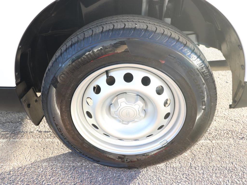 Certified 2025 Ford Maverick XLT w/ Equipment Group 302A image 18