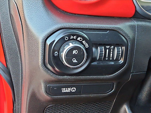 Used 2020 Jeep Gladiator Rubicon AWD/4WD image 27