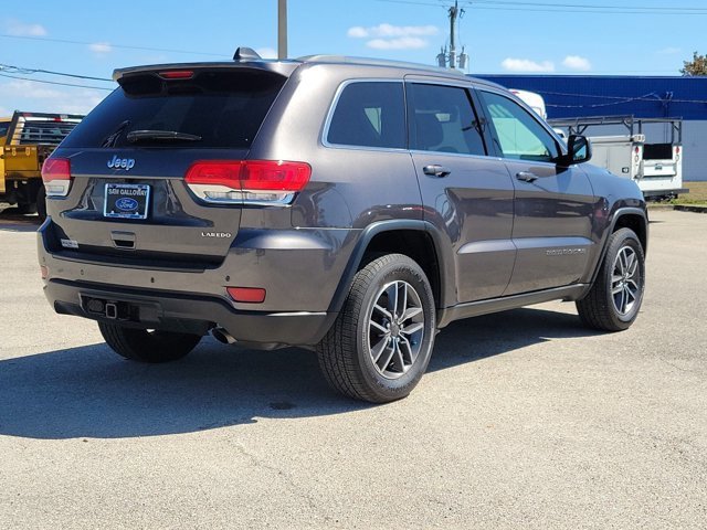 Used 2019 Jeep Grand Cherokee Laredo w/ Security & Convenience Group image 4