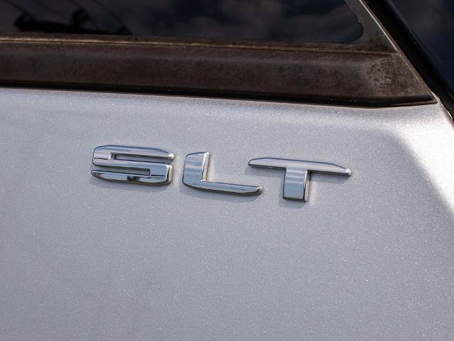Used 2022 GMC Terrain SLT AWD/4WD image 12
