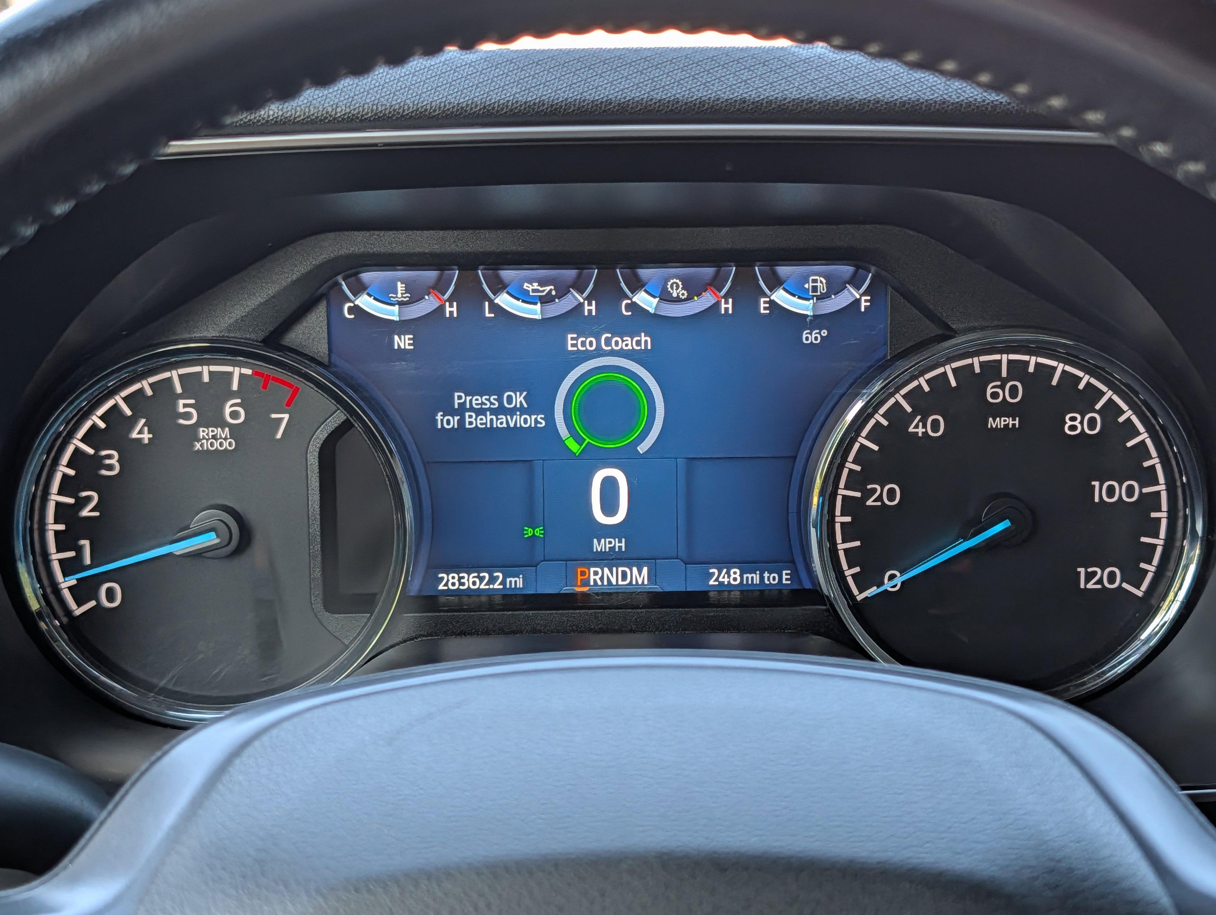 Certified 2022 Ford F150 XLT w/ Equipment Group 302A High image 25