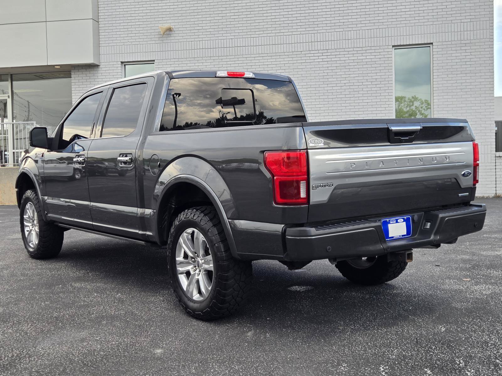 Certified 2020 Ford F150 Platinum w/ Equipment Group 701A Luxury AWD/4WD image 9
