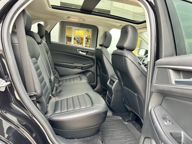 Certified 2022 Ford Edge SEL w/ Convenience Package AWD/4WD image 45