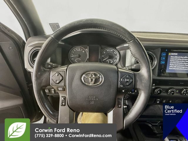 Used 2018 Toyota Tacoma TRD Off-Road AWD/4WD image 13