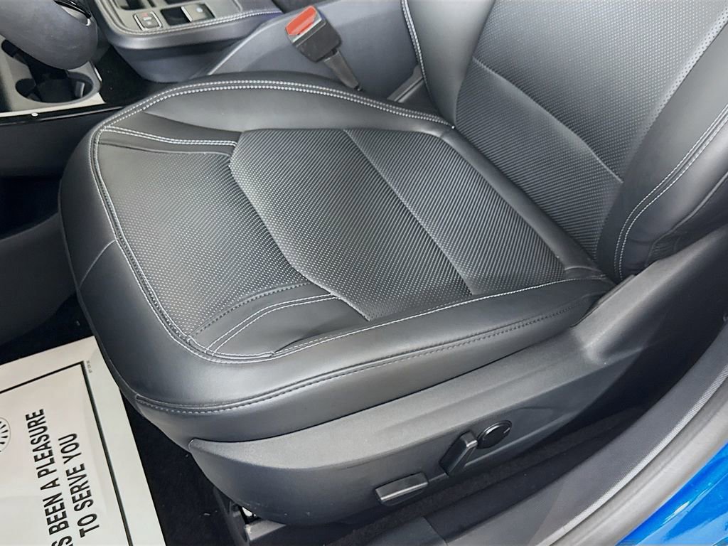 Certified 2025 Ford Mustang Mach-E Premium image 23