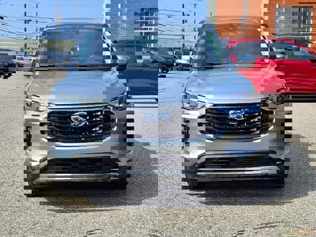 Certified 2023 Ford Escape Active w/ Tech Pack #2 image 4