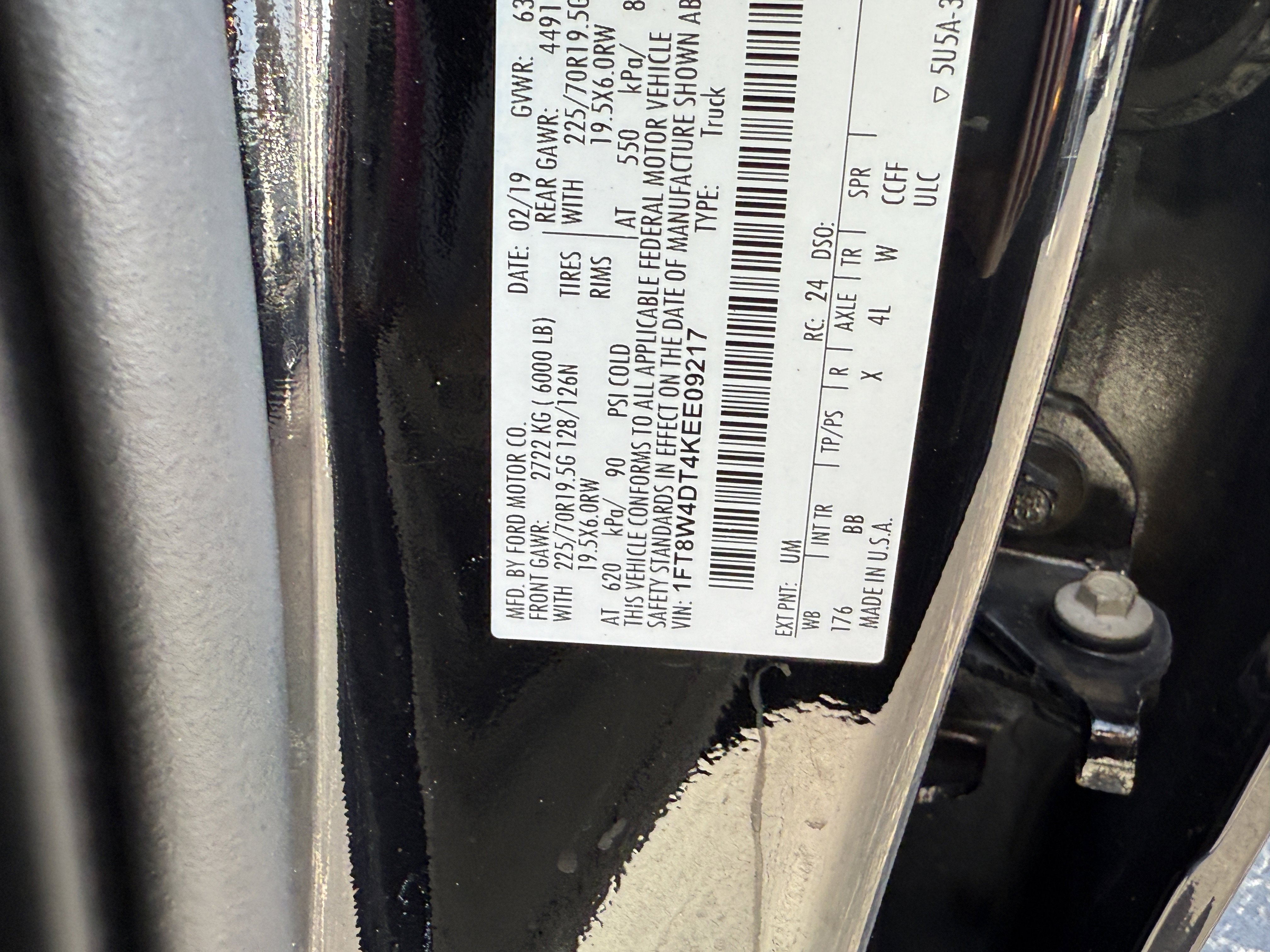 Certified 2019 Ford F450 Platinum w/ Platinum Ultimate Package image 33