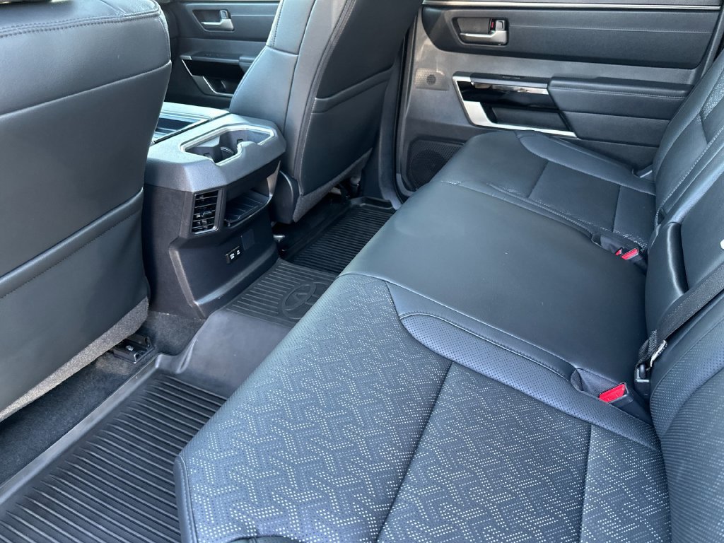 Used 2024 Toyota Tundra Limited AWD/4WD image 11