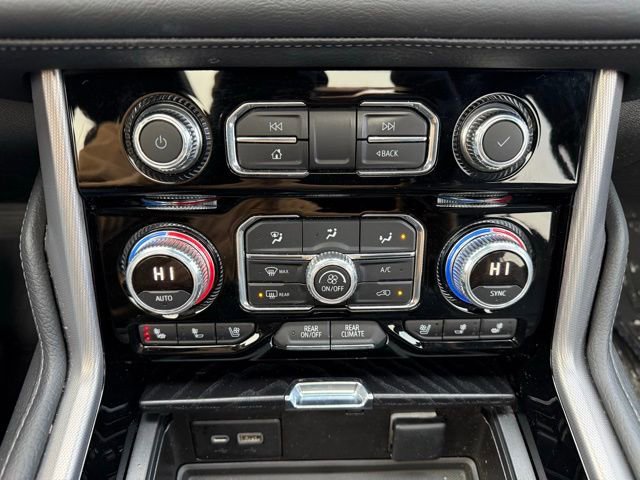 Used 2022 GMC Yukon Denali image 27