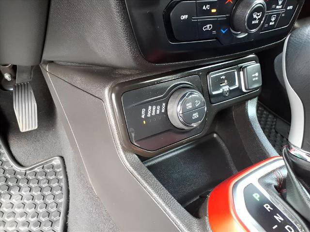 Used 2022 Jeep Renegade Trailhawk w/ Trailer Tow Group image 26