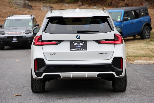 Used 2024 BMW X1 xDrive28i w/ Technology Package image 3