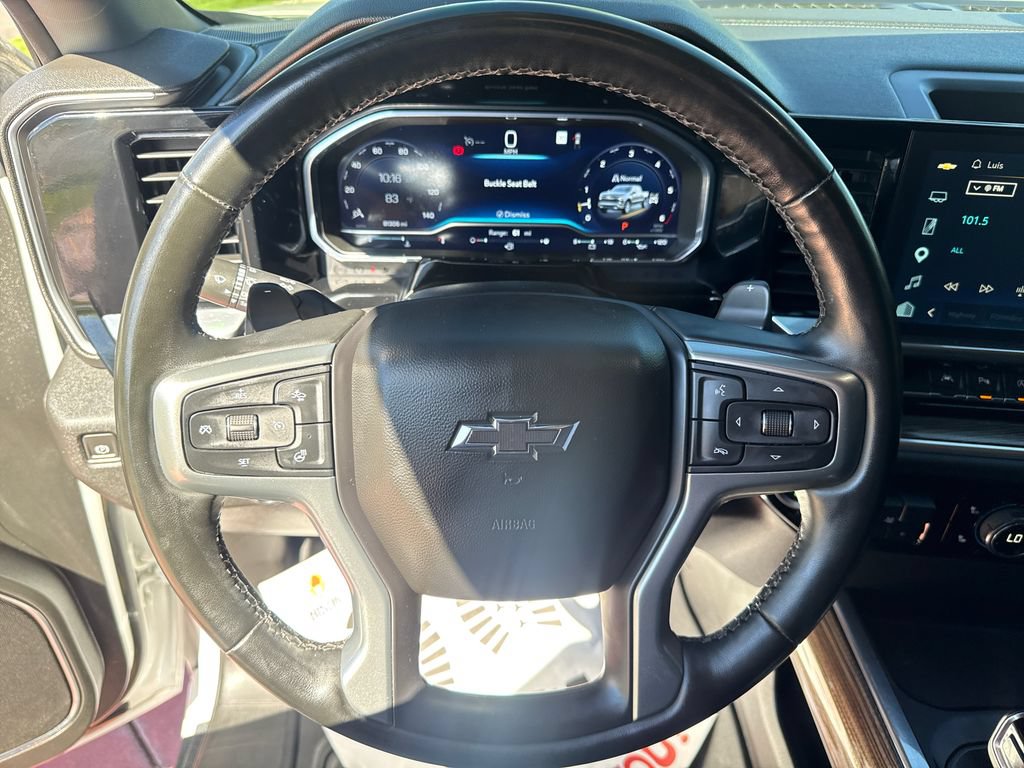 Used 2023 Chevrolet Silverado 1500 RST w/ Redline Edition AWD/4WD image 13