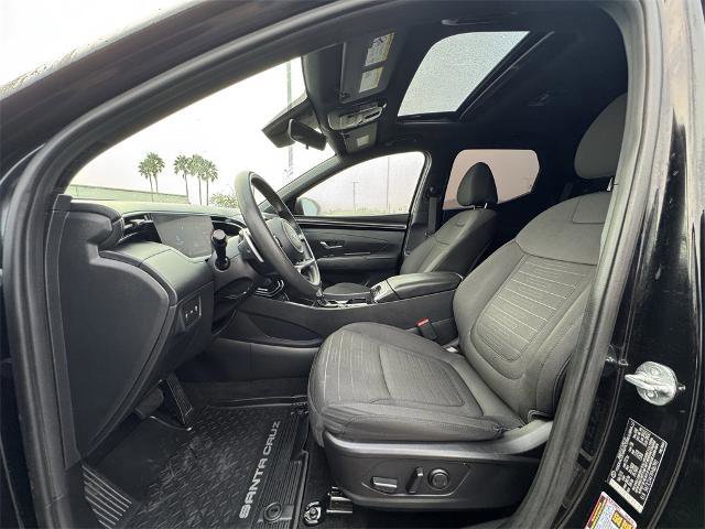 Used 2023 Hyundai Santa Cruz Night image 13