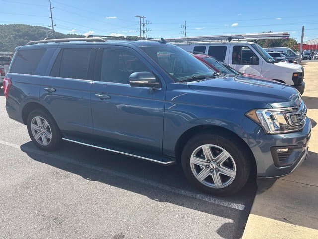 Certified 2020 Ford Expedition XLT w/ Equipment Group 202A RWD image 4