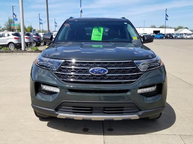 Certified 2023 Ford Explorer XLT w/ Equipment Group 202A AWD/4WD image 5