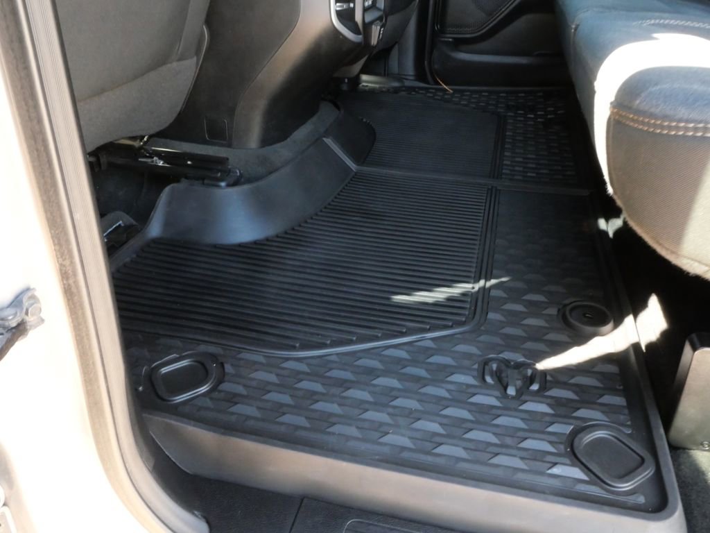 Used 2020 RAM 1500 Big Horn image 15