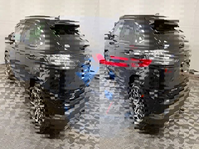 Certified 2023 Ford Edge Titanium w/ Class II Trailer Tow Package image 3