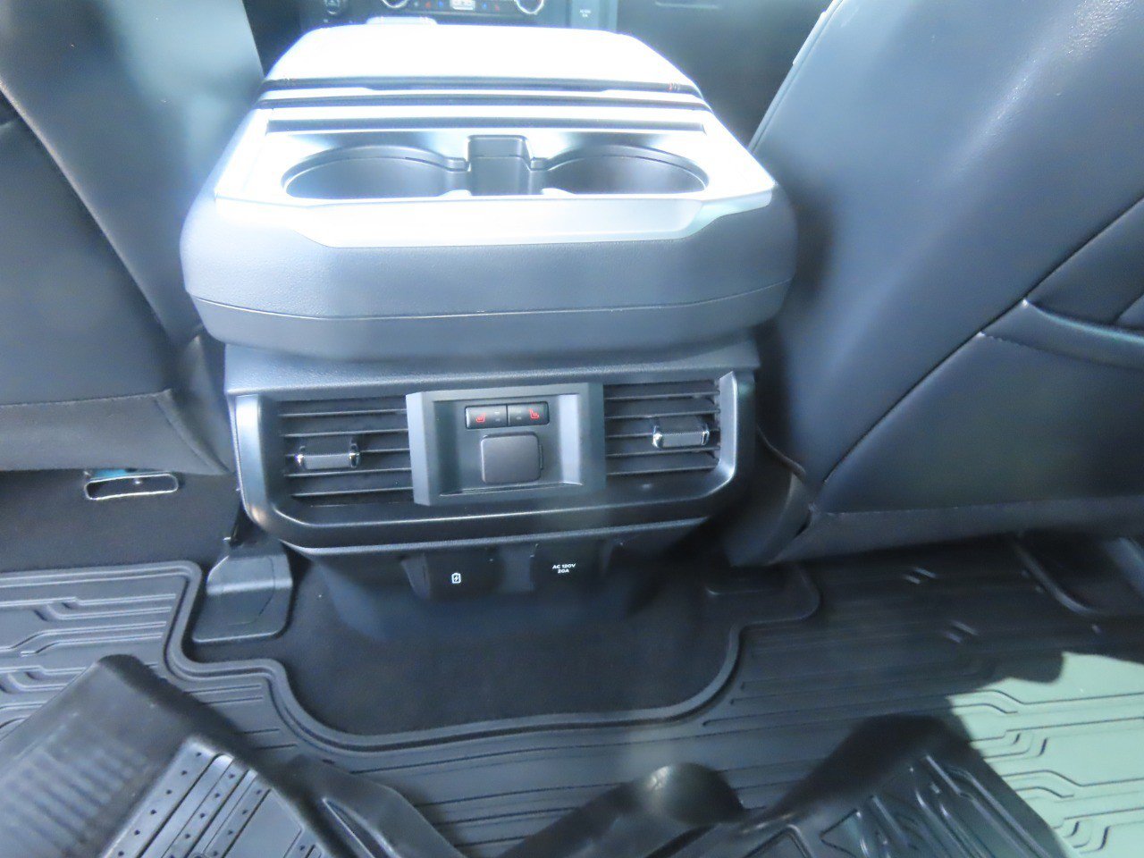 Certified 2025 Ford F150 Raptor AWD/4WD image 15