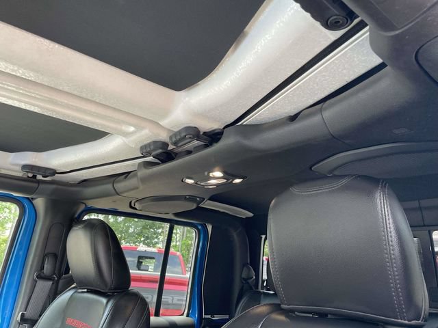 Used 2021 Jeep Gladiator Rubicon AWD/4WD image 10