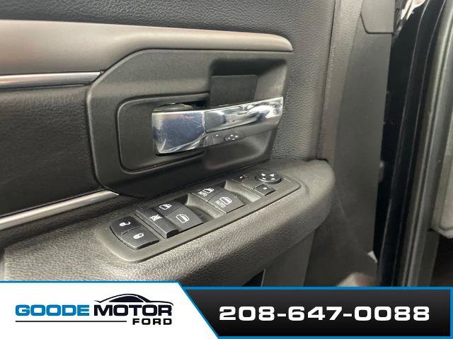 Used 2022 RAM 1500 Classic Warlock w/ Electronics Group AWD/4WD image 10