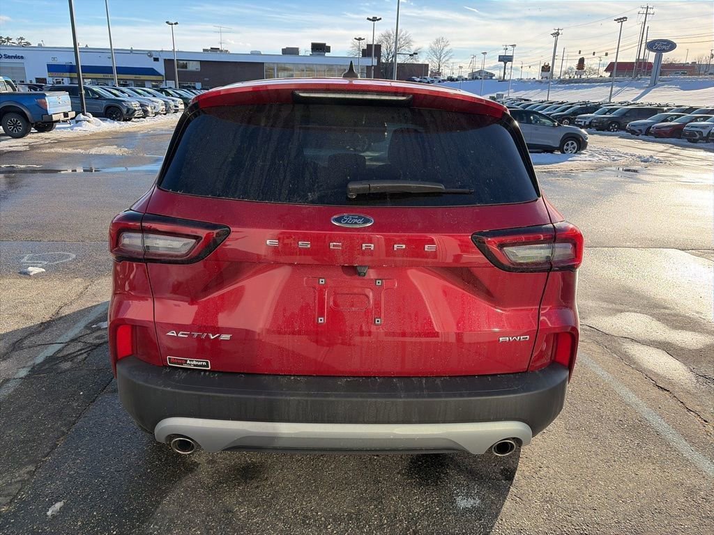 Certified 2025 Ford Escape Active w/ Cold Weather Package image 6