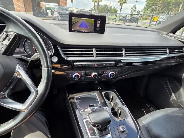 Used 2019 Audi Q7 3.0T Premium w/ Convenience Package AWD/4WD image 14