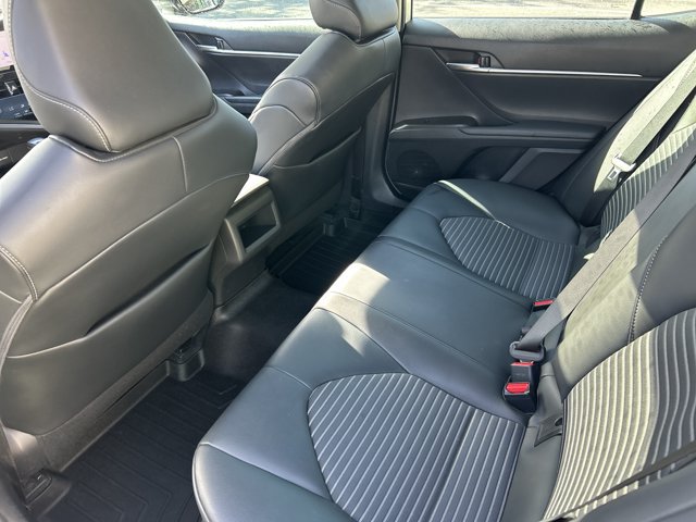 Used 2021 Toyota Camry SE w/ Convenience Package FWD image 21