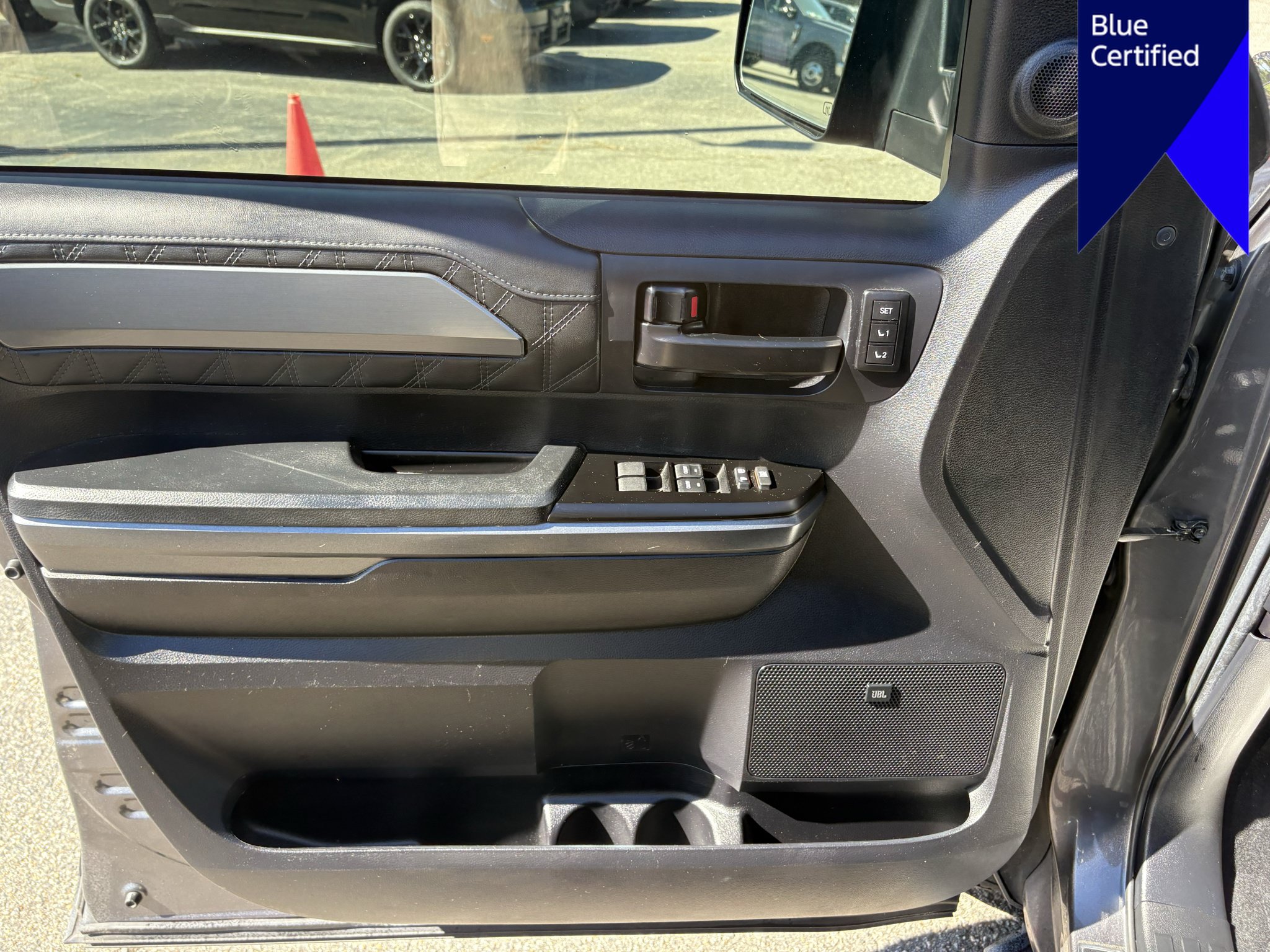 Used 2021 Toyota Tundra Platinum AWD/4WD image 9